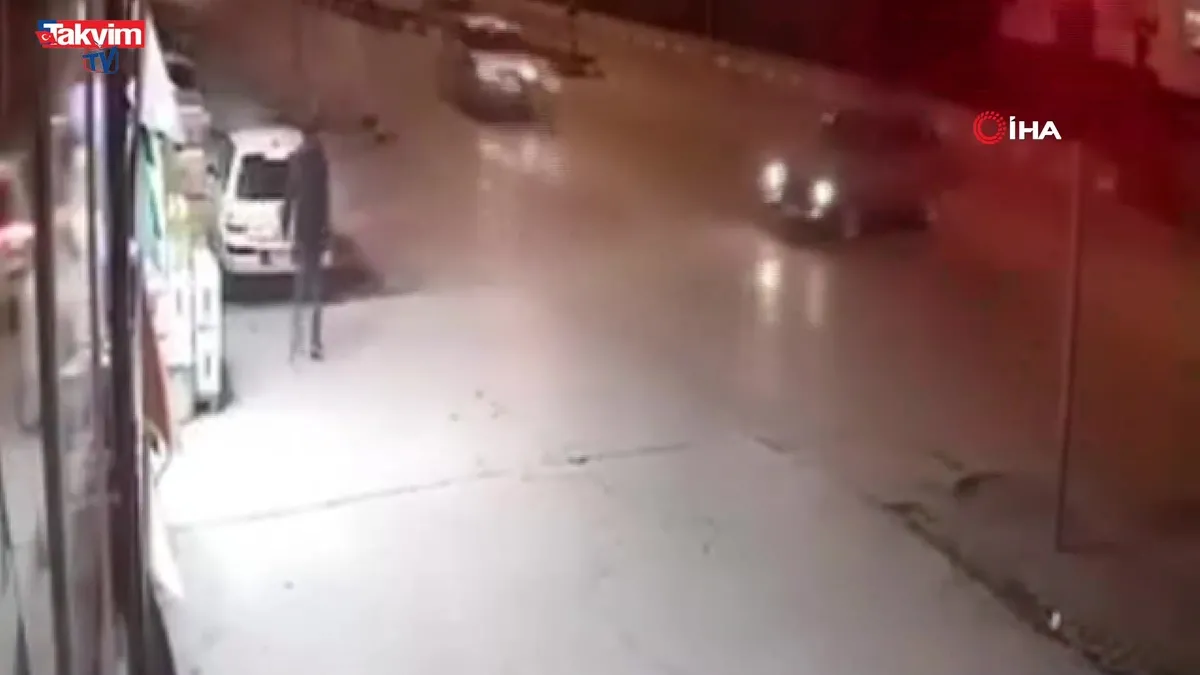 Osmaniye’de trafik kazası kamerada: 2 yaralı