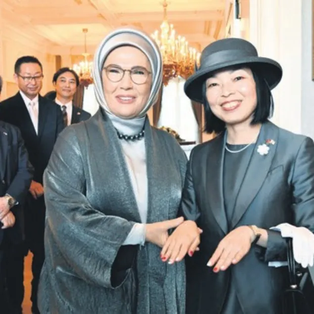 Derin dostluk ortak gelecek