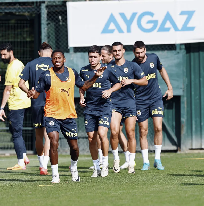 Fenerbahçe'ye Jonathan David müjdesi! En Nesyri geliyor... - 2