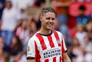 Fenerbahçe Joey Veerman için geri sayımda!