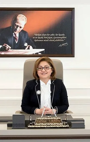 Başkanlık koltuğuna 4 kadın aday oturacak