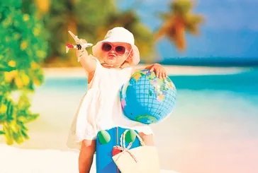 Bebekli ailelere tatil önerileri: Uzman Dr. Yusuf Çelik uyarıyor! Yaz sıcağında bebekler daha fazla risk altında
