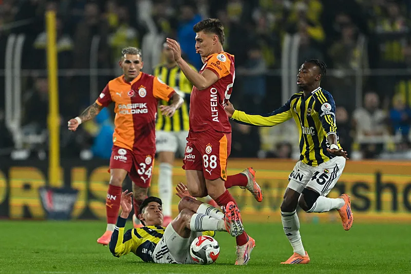 Galatasaray'a 25 milyon euroluk yıldız! Transferi kimse beklemiyordu - 17