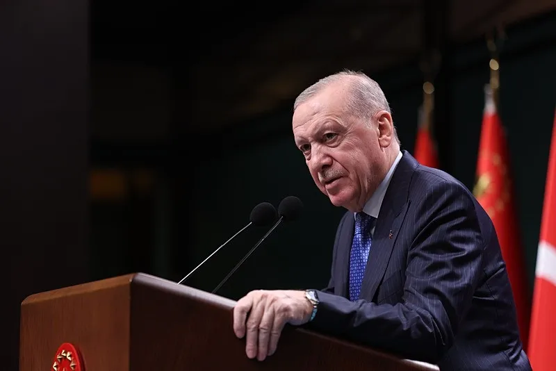 kurban-bayrami-tatili-9-gun-oldu-baskan-erdogan-hayirli-ugurlu-olsun-diyerek-mujdeyi-verdi-1777918276260.jpeg Kurban Bayramı tatili 9 gün oldu! Başkan Erdoğan "Hayırlı uğurlu olsun" diyerek müjdeyi verdi-9