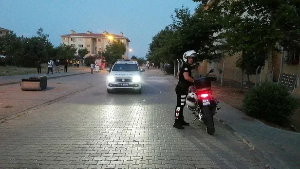 adanada-dehset-komsusunun-evini-pompali-tufekle-basti-1-olu-1-yarali-1624135218463.jpeg Adana'da dehşet! Komşusunun evini pompalı tüfekle bastı: 1 ölü 1 yaralı-4