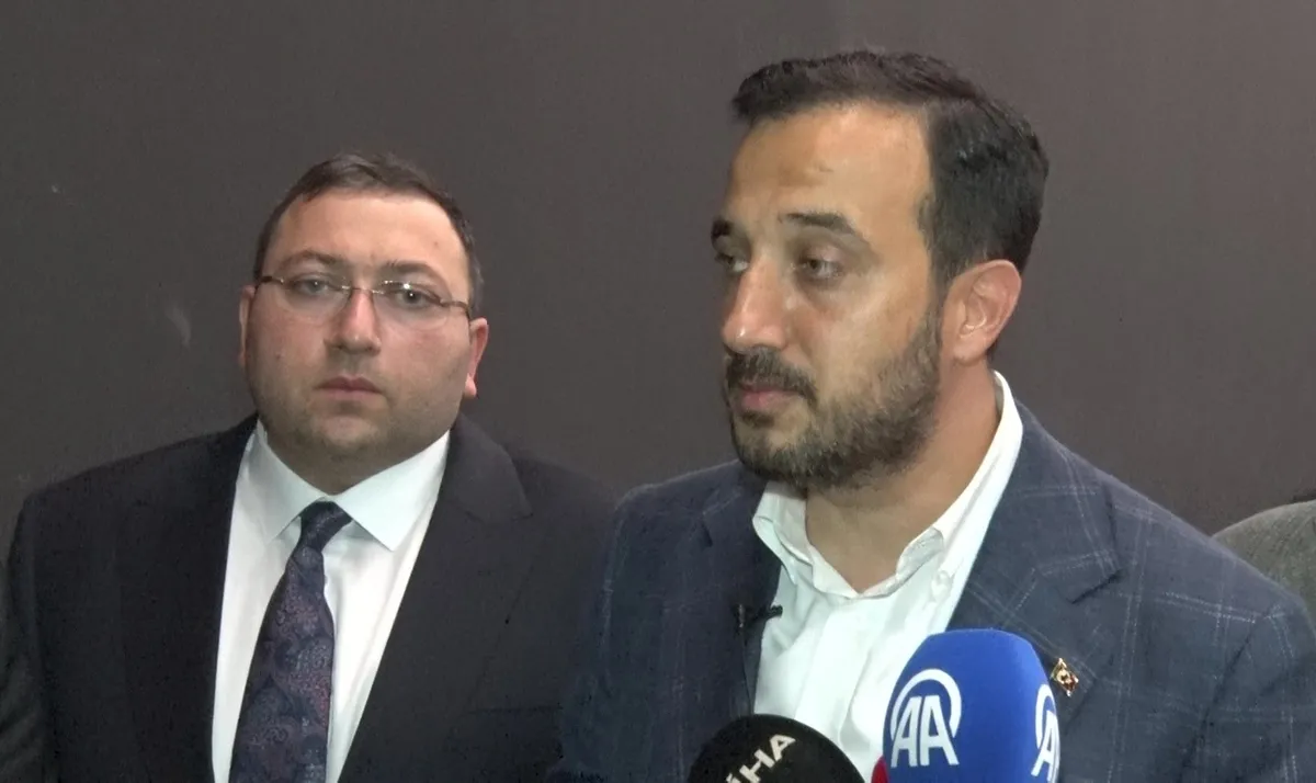 Üsküdar’da sandık karıştı! 6 CHP’li Cumhur İttifakı adayına oy verdi | Sibel Tan Çetinkaya başkan vekili seçildi-5
