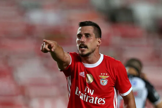 Galatasaray'a Gedson yerine Benfica'dan sürpriz teklif
