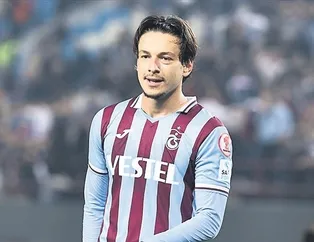 Enis Destan yol ayrımında