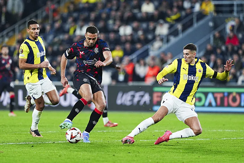 Fenerbahçe'den 18'lik yıldıza kanca! Transferde dev rakip var - 3