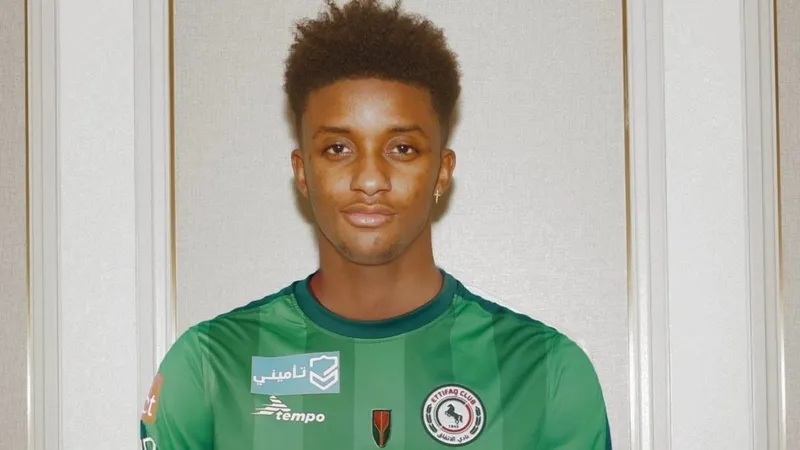 ozel-besiktas-transferde-costu-yildiz-futbolcu-icin-tam-8-milyon-euro-teklif-edildi-1718130425690.jpg ÖZEL | Beşiktaş transferde coştu! Yıldız futbolcu için tam 8 milyon euro teklif edildi-7