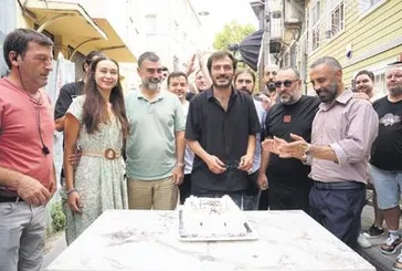 Sette sürpriz kutlama