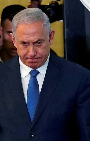 İsrail'de Binyamin Netanyahu'ya şok! Başsavcısı 3 ayrı dosyadan dava açılmasına karar verdi
