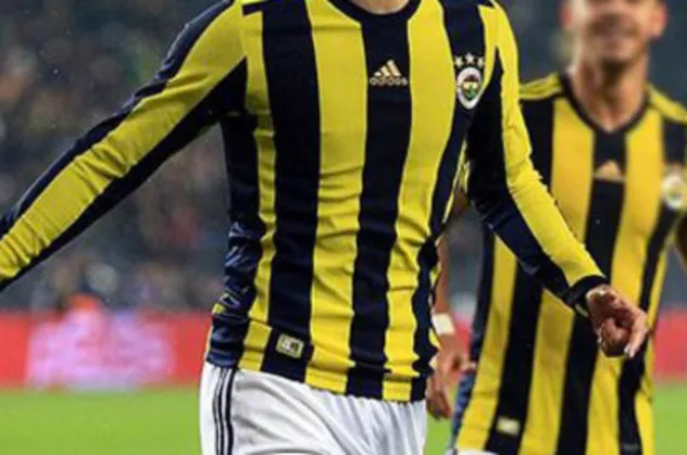 Fenerbahçe'de ilk ayrılık Soldado ile geldi