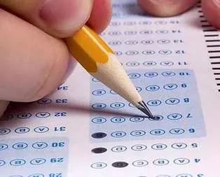 KPSS’de 2 soru iptal