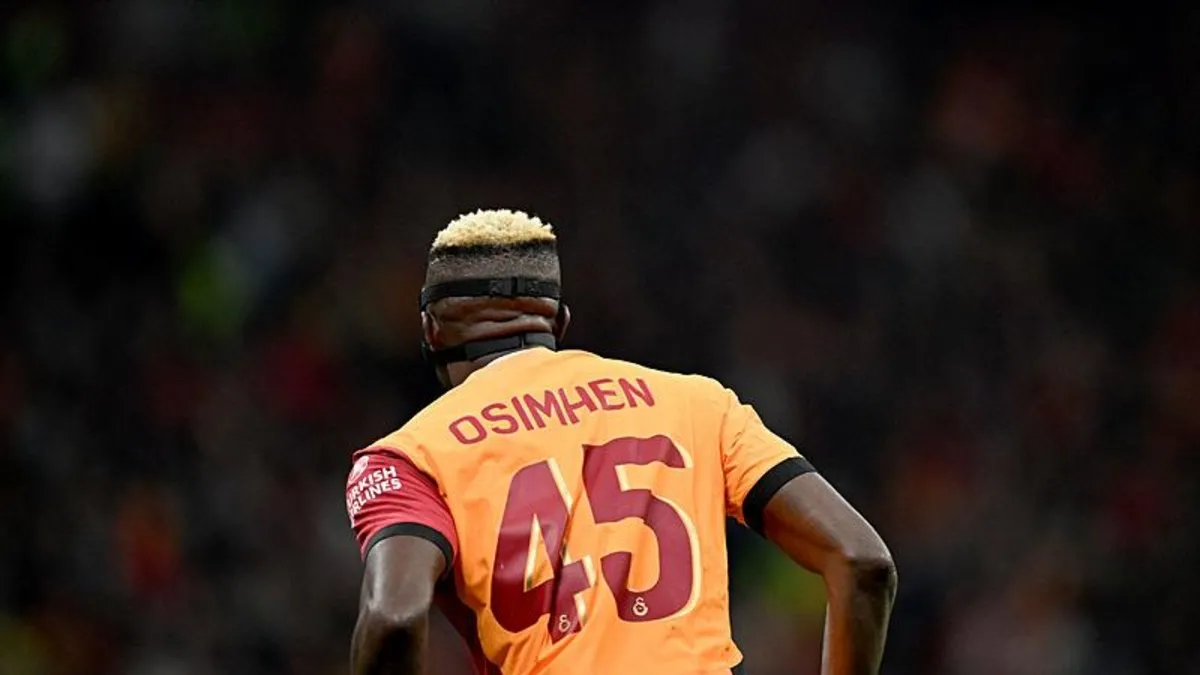 Victor Osimhen'den Galatasaray taraftarlarını mutlu edecek açıklama: Hiçbir teklifle ilgilenmiyorum