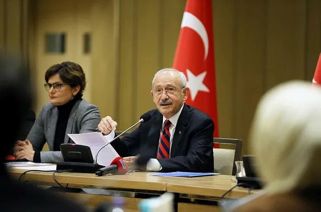 100 bin dolarlık otel ve milyon dolarlık özel jeti ifşa olan Kılıçdaroğlu milletin aklıyla dalga geçti: "Neyleyim ben sarayları uçakları"