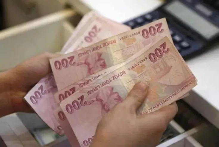 Emekliler o tarihlerde hesaplarını kontrol etsin, ödemeler hesapta!