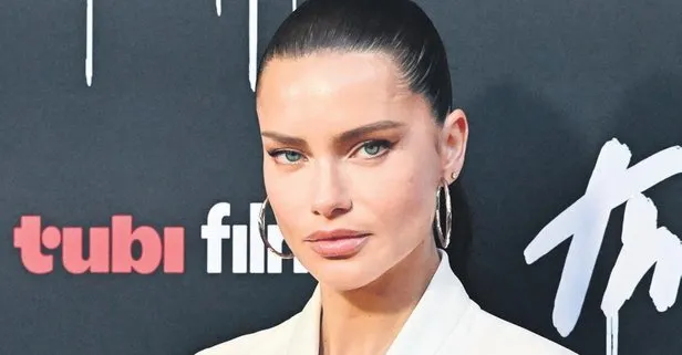 Adriana Lima, eski haline geri döndü! Sosyal medyada yorum yağdı