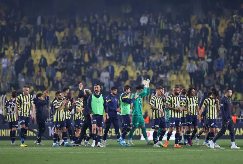 Fenerbahçe Haberleri | Jorge Jesus'tan sürpriz hamle! Taraftarla barışmak için bunu yapacak - 15