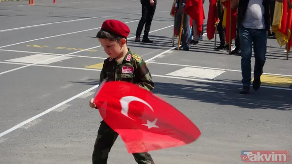 30 Ağustos Zafer Bayramı coşkusu tüm yurtta! Herkes meydanlara akın etti - 36