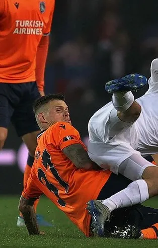 Defans tel tel döküldü