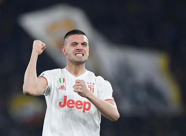 Merih Demiral'dan sağlık çalışanlarına anlamlı destek! "İyi ki varsınız..."-1