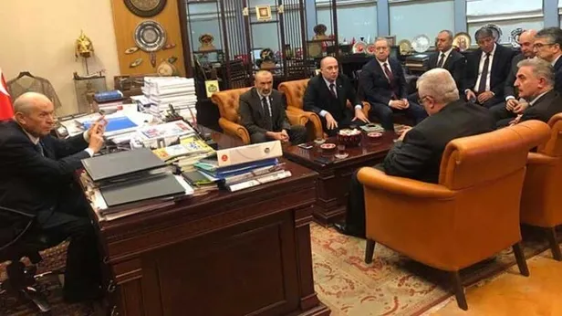 Külliye'de kritik güvenlik toplantısı! Rejim hedefleri ateş altında-1