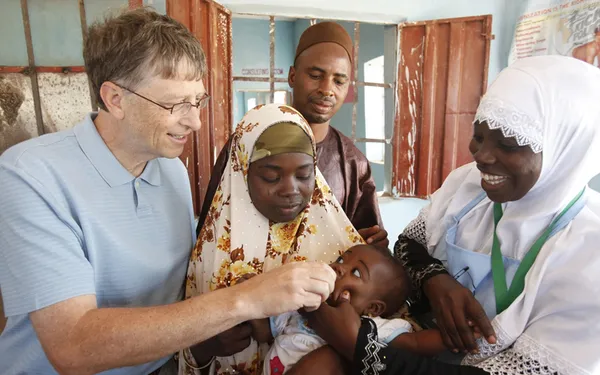 bill-gates-koronavirus-asisiyla-insanlara-cip-mi-yerlestirecek-twitterdan-acikladi-1641991772976.jpg