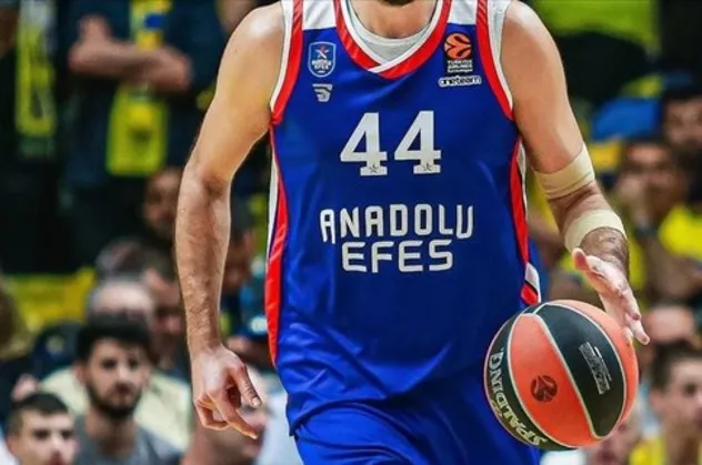 Anadolu Efes’te virüs şoku!