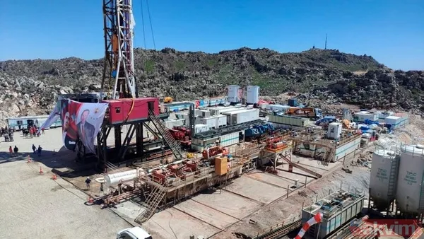 180 bin varil ve 6.1 milyar dolar: Berat Albayrak Gabar'daki petrol keşfini "Burası Çok Önemli" kitabında müjdelemişti - 2