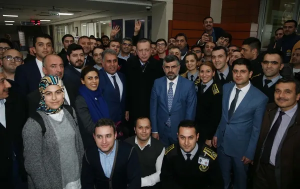 Cumhurbaşkanı Erdoğan, Sultanbeyli Belediyesini ziyaret etti-4