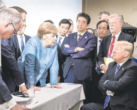 Bütün teröristler Paris’te