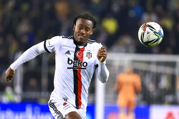 eski-besiktasli-michy-batshuayinin-yeni-duragi-belli-oluyor-1658670311479.jpg Eski Beşiktaşlı Michy Batshuayi'nin yeni durağı belli oluyor!-3