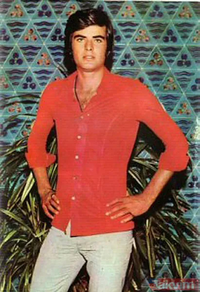 Yeşilçam efsanesi Hababam Sınıfı’nın Damat Ferit’i bakın aslen nereliymiş! Duyan inanamadı! İşte Tarık Akan’ın memleketi... - 3