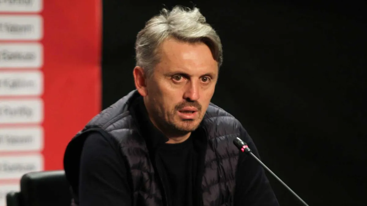 Eyüpspor'da iki teknik direktör gündemde