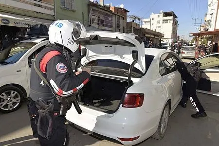 Adana'da 500 polisle huzur operasyonu-1