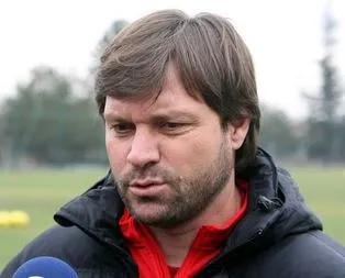 Ertuğrul Sağlam istifa etti