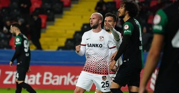Gaziantep FK 3-1 Sakaryaspor | MAÇ SONUCU ÖZET İZLE