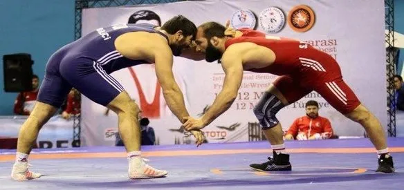 İstanbul'da yapılan Dünya Güreş Şampiyonası'nda Türk Güreş Milli Takımı, serbestte altı birincilikle Dünya Şampiyonu oldu