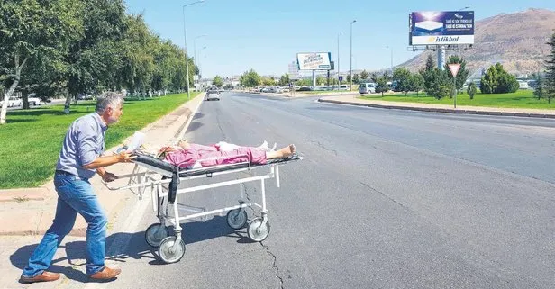 İnsanlık yolda kaldı!