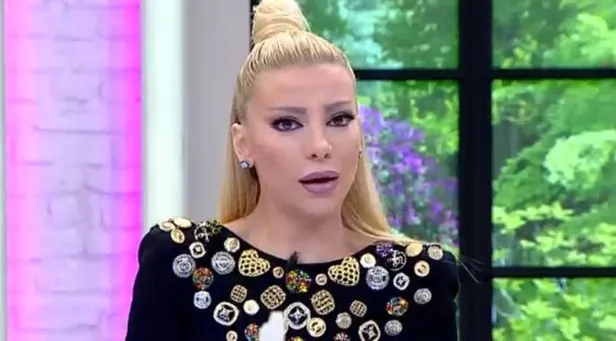 Gülşah Saraçoğlu’nun annesi kim? Doya Doya Moda jürisi Gülşah Saraçoğlu kimdir, kaç yaşında, nereli?-2