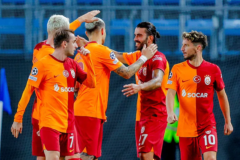 Galatasaray'dan sürpriz transfer! Fenerbahçe maçında izlediler - 10