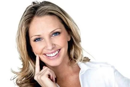 Yeşil çayla keskin dişler