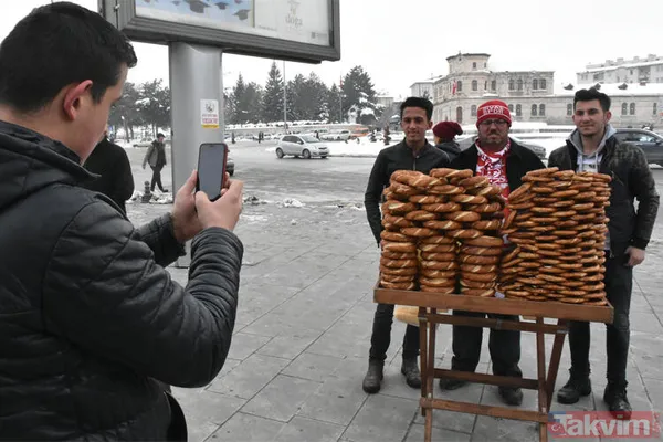 'Sabaha kadar burdayız'la fenomen olan Sivasspor taraftarı Ahmet Yaşin patent peşine düştü - 6
