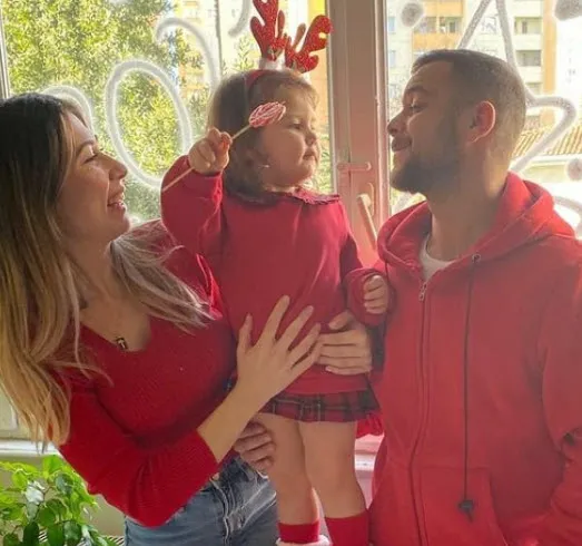 Survivor Doğan Keser çıka çıka bakın kim çıktı! Barış Özbek'le kavgaya karışıp gırtlak gırtlağa gelen Doğan meğer...-9