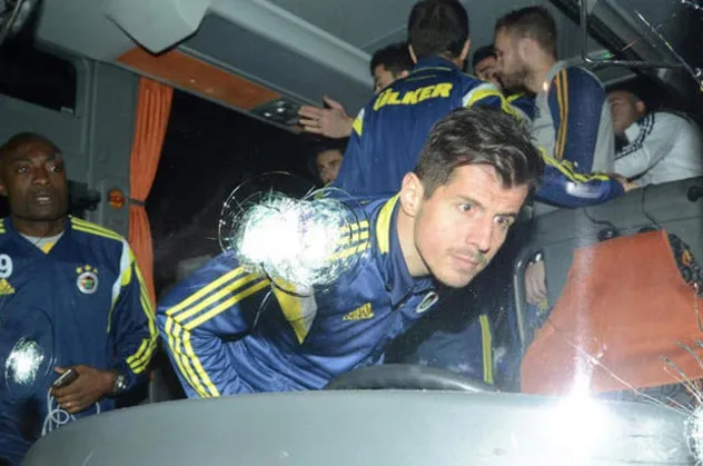 Fenerbahçe otobüsüne saldırı ile ilgili flaş gelişme!