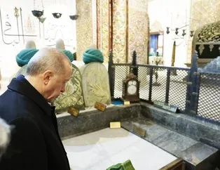 Başkan Erdoğan’dan Mevlana Türbesi’nde dua