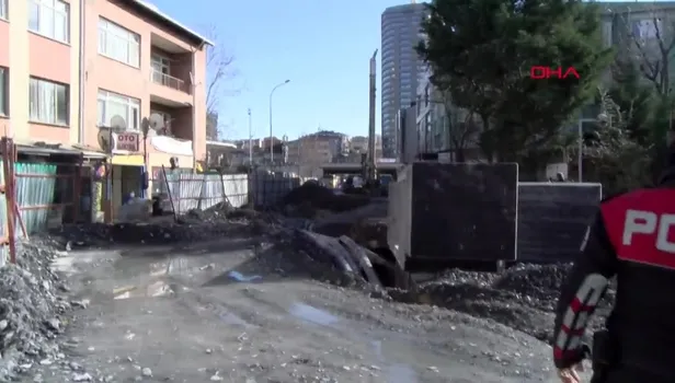 Son dakika... Kadıköy'de doğal gaz paniği
