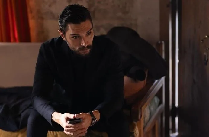 safir-17-bolum-fragmani-yayinlandi-biz-yamanla-birbirimizi-seviyoruz-1702970773975.jpg Safir 17. bölüm fragmanı yayınlandı: Biz Yaman’la birbirimizi seviyoruz!-1