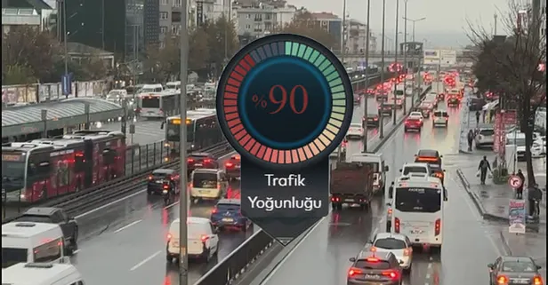 Yola çıkacaklar dikkat! İstanbul'da yağmur sonrası trafik kilit! Yoğunluk yüzde 90
